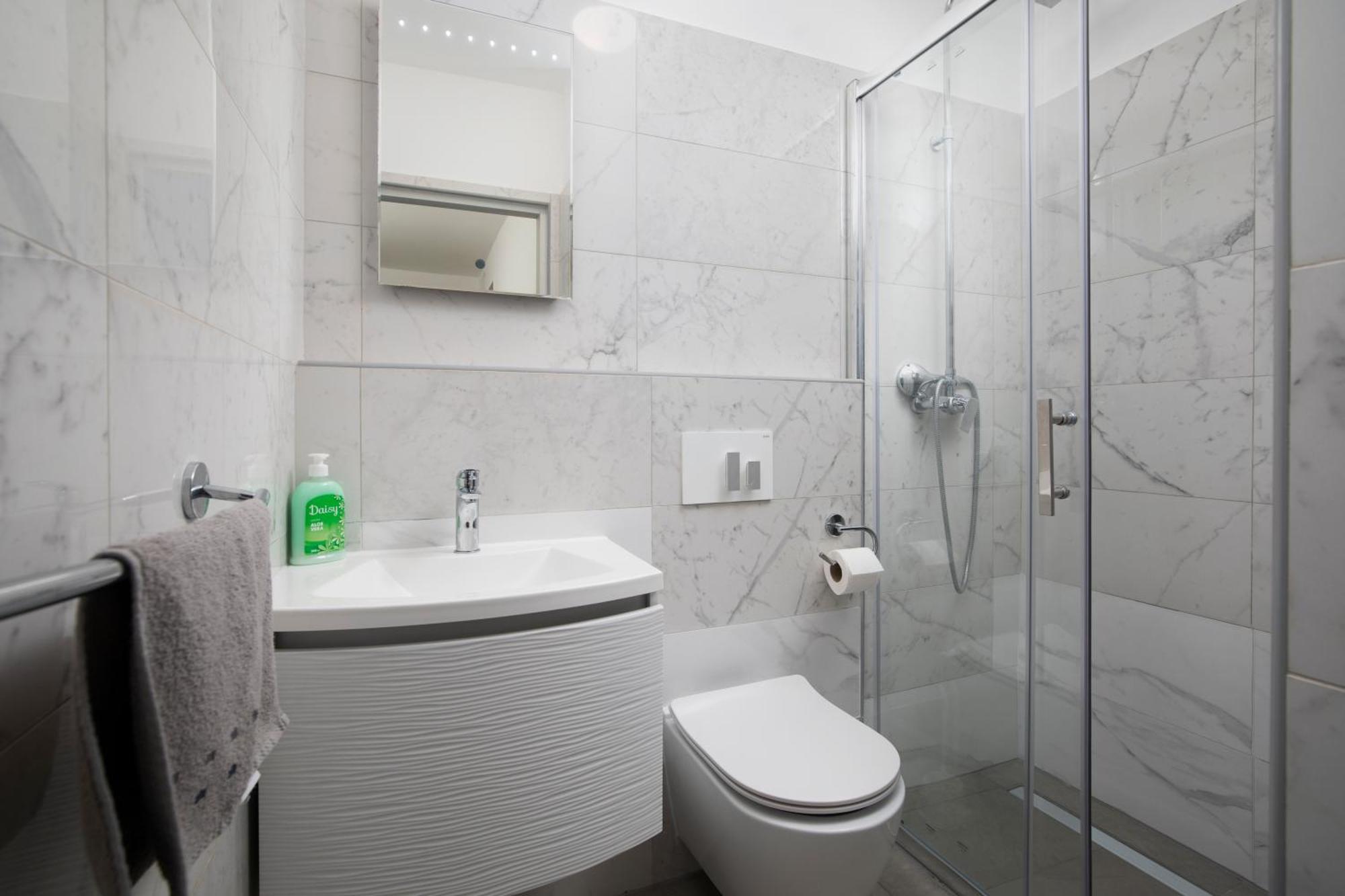 Villa Andrija Family Dream With Heated Pool At The Sea With Beautiful Garden, Outside Cinema And Kids Playground Fažana Extérieur photo